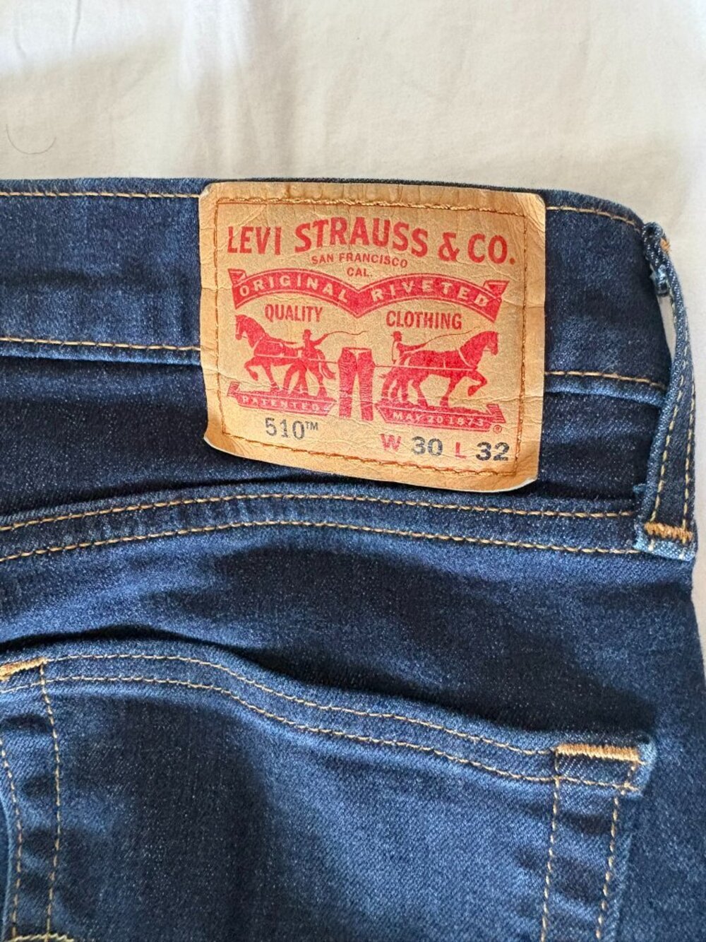 Levi's 510 Men's Dark Wash Skinny Jeans W30 L32